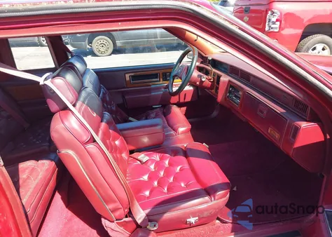 1989 Cadillac Fleetwood z USA, uszkodzony, nr VIN 1G6CB1155K4358846